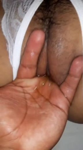 I finger my best friend to orgasm
