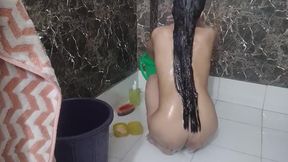 Muslim girl ka bathroom MMS video viral