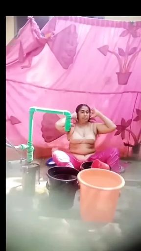 Desi Bhabhi take bathing time