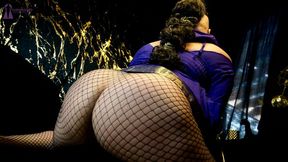 The Sex Sorceress' Booty Dance