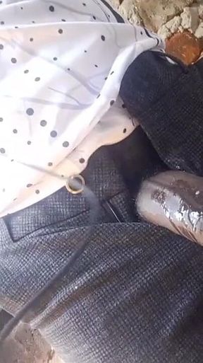 Foreman Warehouse Cumshots During Work Break