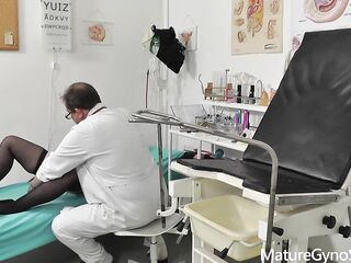 Aged Gyno Secret- Gyno doctor records his older female patient on a livecam