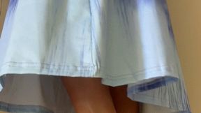 Pull Up My Summer Dress Barefeet