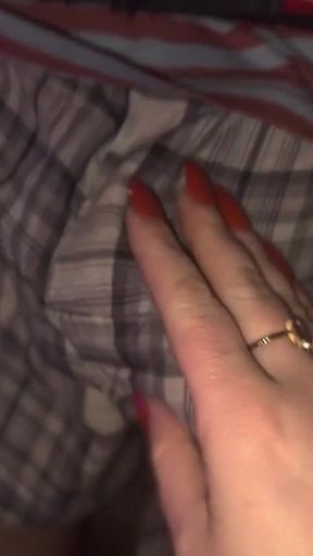 Tinder Date Ends in Creampie