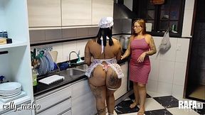 Comi o cuzinho da minha empregada rabuda e gostosa