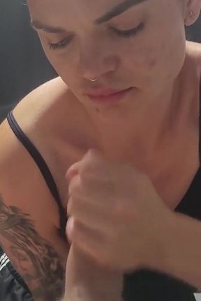 My Boss Make a Blowjob for Me in Break at Work. She Make Deepthoart with Prostate Massage