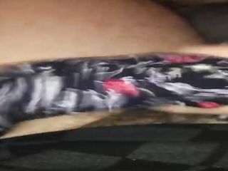 my step sister surprises me to cum in her are jogging-legins
