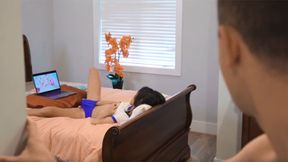 ”It's fucking sexy how my GF's roommate rubbing herself! - Xoey Li”