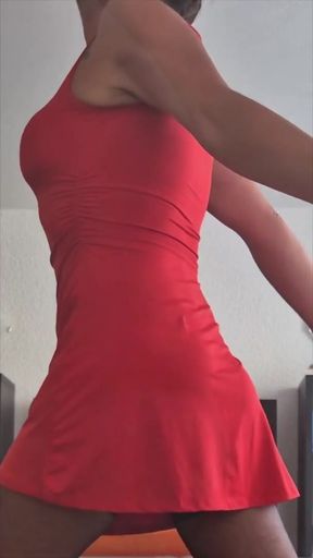 Exiting Xunamy femboy ass in red dress   Clip 1
