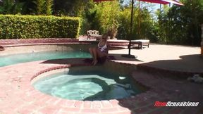 Tight Ass&#x1F351; Shagged Like There's No Tomorrow by a Hung Buck