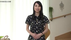 Makiko Tsurukawa's First Time Experience: A Candid Documentary of Her Fifty Shots