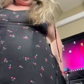 Stepmommys Playtime Big Belly Mature Fat Pussy