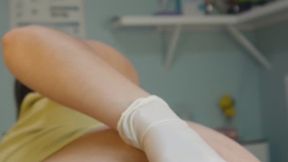 2 min Patient Luna doctors exam, watch me follow the doctors directions and give myself an exam in POV, then check my tempter rectal