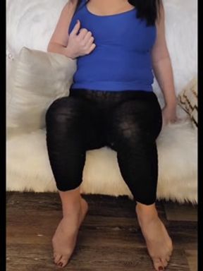 Mian Elea Let's Her Ex Control Her Vibrator While Hubby's At Work And Has Hard Orgasm!👅