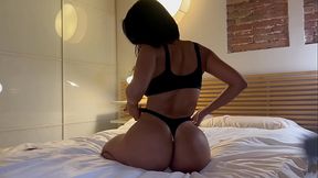 Beautiful busty Latina MILF Kesha Ortega worships stud's huge booty