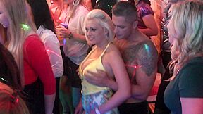 party hardcore gone crazy 22 Video