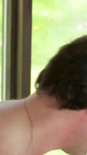 MILF SUSANNE CAUGHT MASTURBATE AT MASSAGE AND HELP WITH FUCK   Clip 2