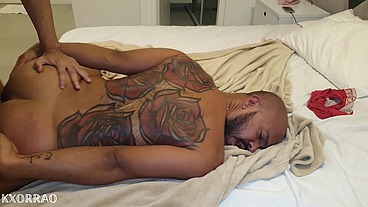 Petrick Garcia ME FAZENDO A CAMA TREMER! Pt2