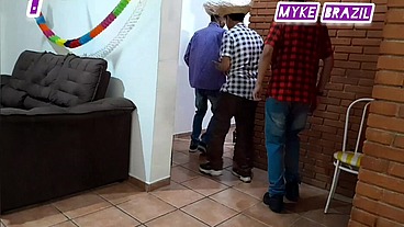 Orgia na festa de arraial de São João 2024 com fernanda chocolate e nicole romanoff e joseph britadeira e o vagabundo é myke brazil