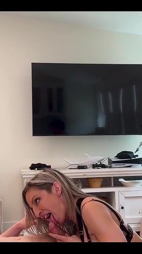 Mfm Threesome with Two Muscular Dudes