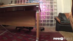 This juicy trans can not wait to bugger the guy at the desk