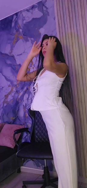 The way you talk makes me want to get a little closer