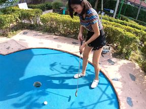 Amateur Thai teen is really bad at minigolf, but good at sex