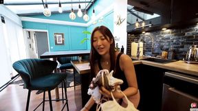 qwinky porn game - try to seduce your Japanese maid