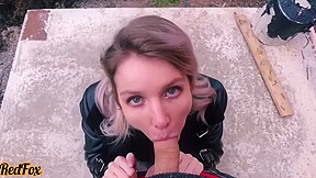 Bomzh Trahnul Skromnicu Homeless Man Fucked An Escort Girl Red Fox