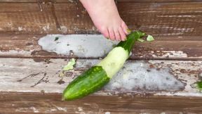 Feet play - whimsytoes in the farm, does anyone want to buy a loofah?