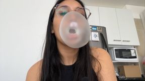 bubble gum play