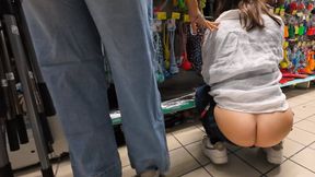 Public Buttcrack with Reactions #9 (4K QUALITY)