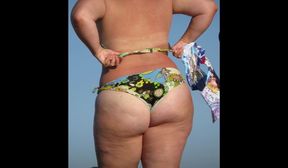 chubby women pawg fat ass beach candid