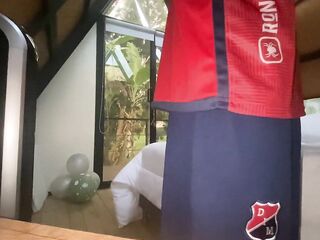 VENEZUELAN SCREWS TAUT BOOTY