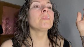 a lot of snot from nose m0