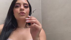 Thay Flores – Smoking & Ignoring You