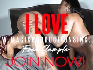 LESBIAN CHRONICLES IN CHICAGO