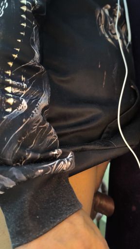 I was blown away by the aunty next door, her sexy figure. So I made my doll into an aunty.   Clip 1