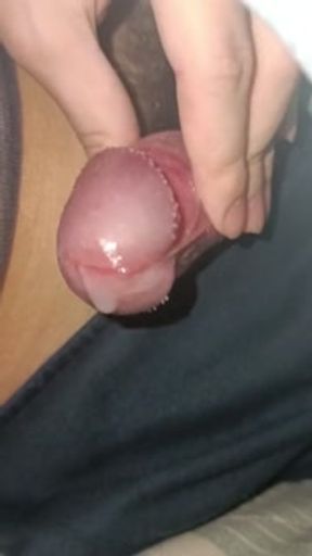 控制了阴茎最敏感的部位包皮系带~它慢慢的让我高潮射精了3次了呢~🤤🤍