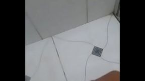 Henrique , novinho de 20 anos, tocando uma bronha - roteiro , alagoas - Brasil