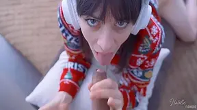 Gamer Cunt With Mouth Getting Anal Banged While She Plays - Gamer Girl And Natalie Flowers