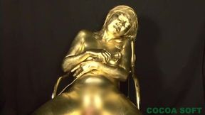 Paint your whole body in gold