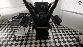 Hottest rubber clinic babe plays with her gas mask toy