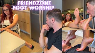 Goddess Kiffa Gets Simp friend on hungover to worship her feet - PG - FOOT WORSHIP - FOOT SMELLING - HIGH HEELS - SWEATY - SMELLY - SOLES - HUMILIATION - SLAP - TOE SUCK -