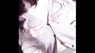 【おっぱい乳首マッサージ】ノーブラニットで乳首ポチポチ massage masturbation Japanese nipple orgasm