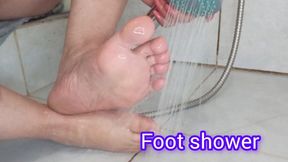 Foot shower