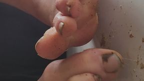 Just some asmr sensual toe rubbing and foot fetish