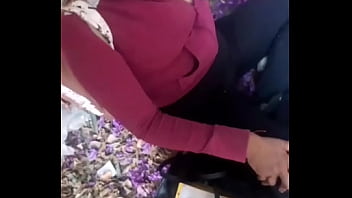 Alguien sabe si esta completo? Tetona odia hombre pero se deja tocar , vendiendo mazapanes