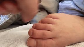 CUMMED TOES - SD