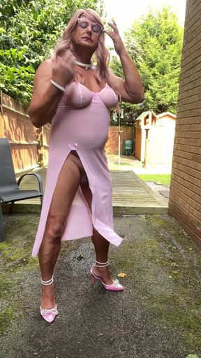 Sexy Crossdresser Kellycd2022 Sexy MILF in Pink Dress and Heels